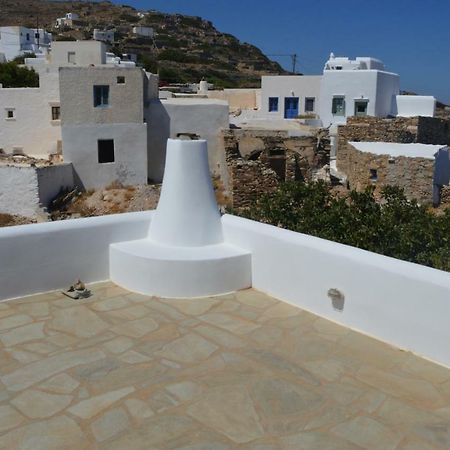 Villa Superb View House-Sikinos Island-Chorio Exterior foto