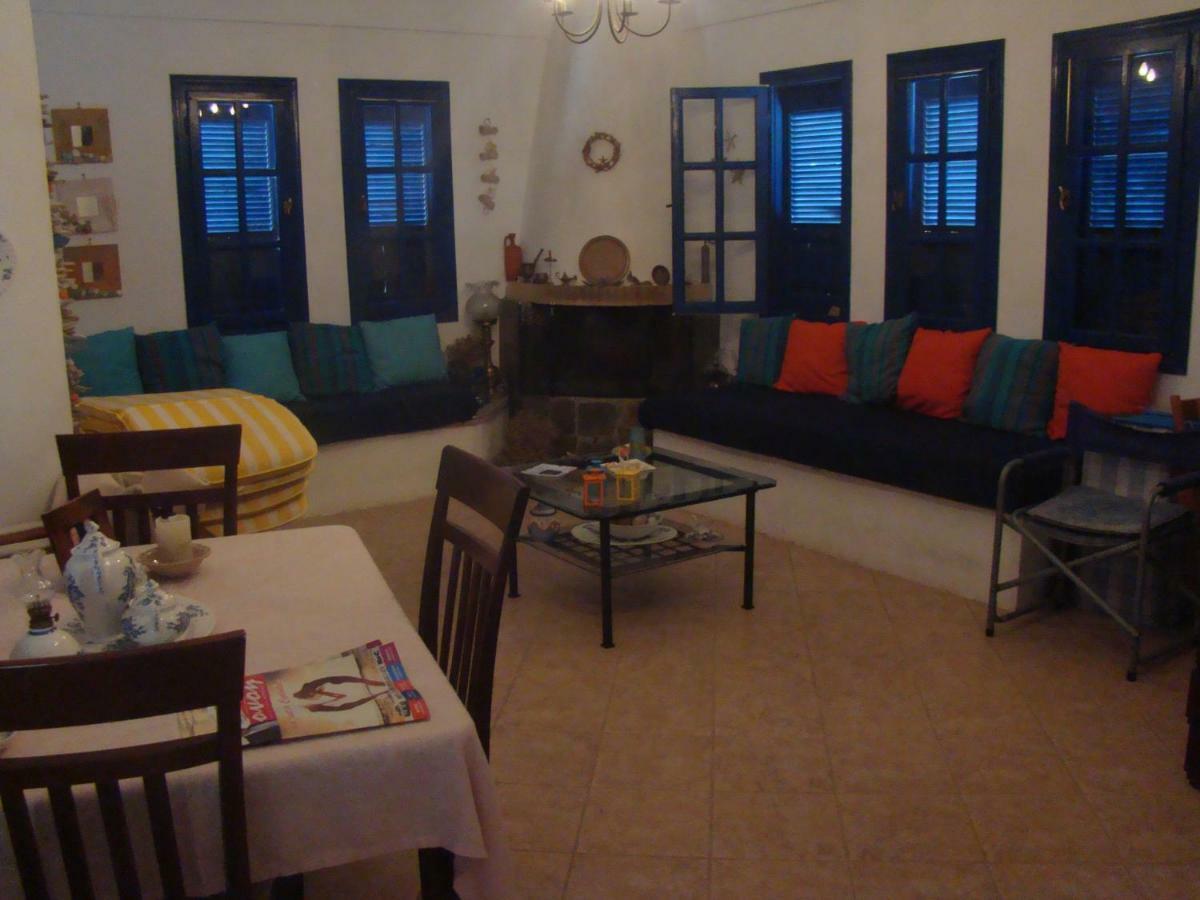 Villa Superb View House-Sikinos Island-Chorio Exterior foto